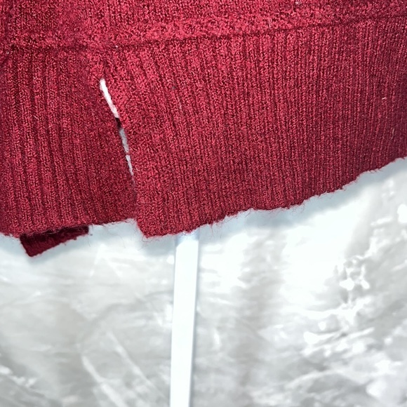 ✅Red Wool Sweater - Picture 3 of 6
